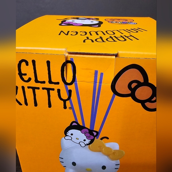 Hello Kitty Halloween diffuser - Picture 3 of 3